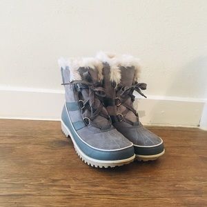 Women’s Sorel winter boots like new